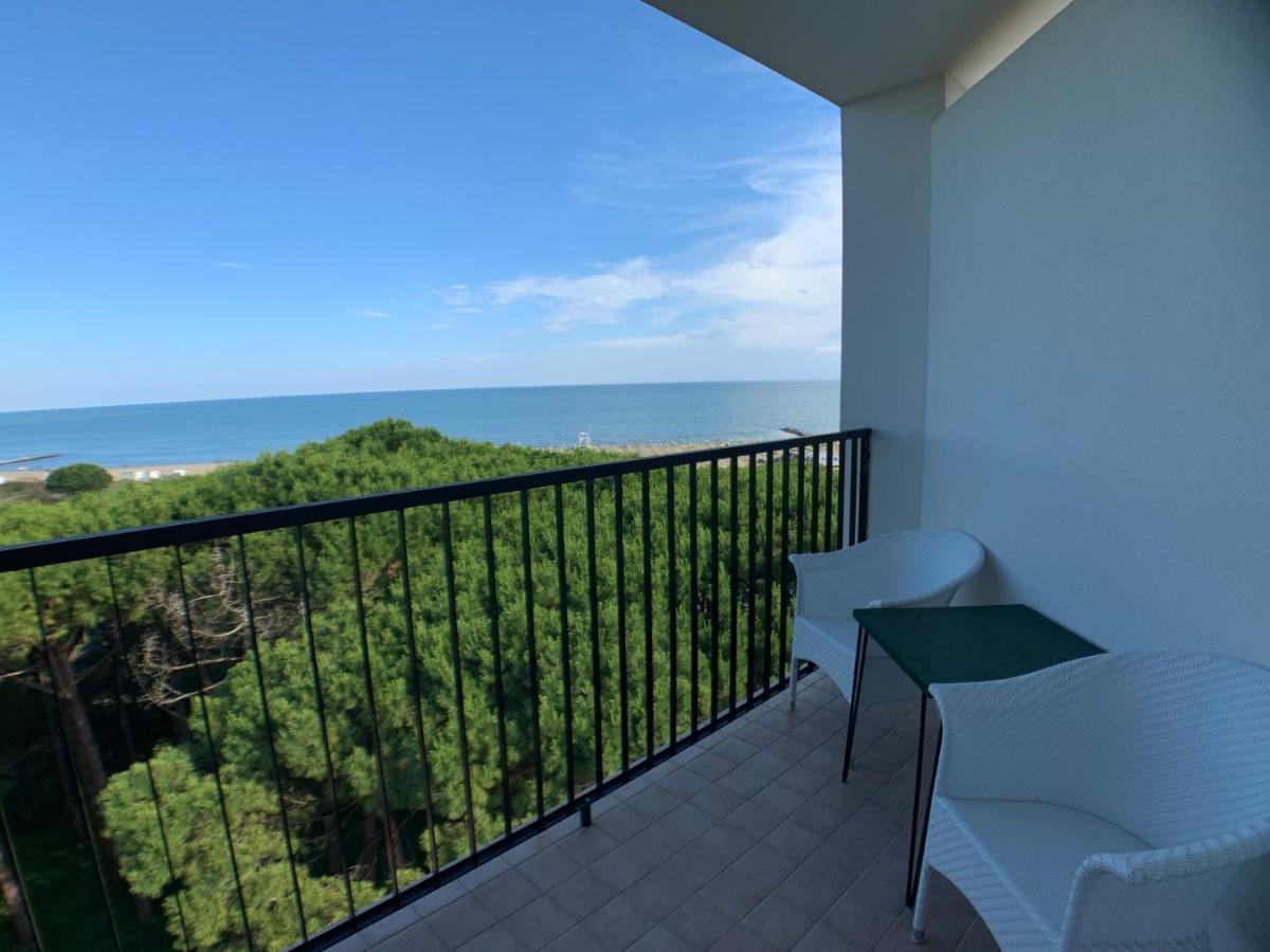 Hotel Beau Rivage Pineta Τζεσόλο Λίντο Εξωτερικό φωτογραφία