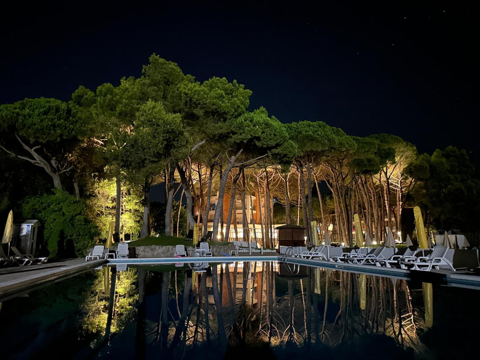 Hotel Beau Rivage Pineta Τζεσόλο Λίντο Εξωτερικό φωτογραφία