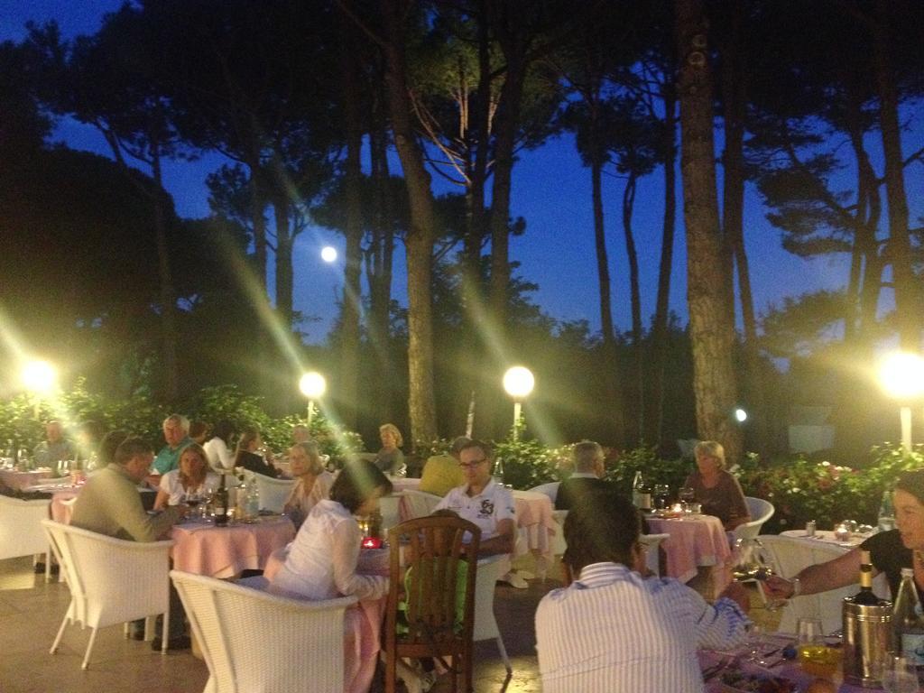 Hotel Beau Rivage Pineta Τζεσόλο Λίντο Εξωτερικό φωτογραφία
