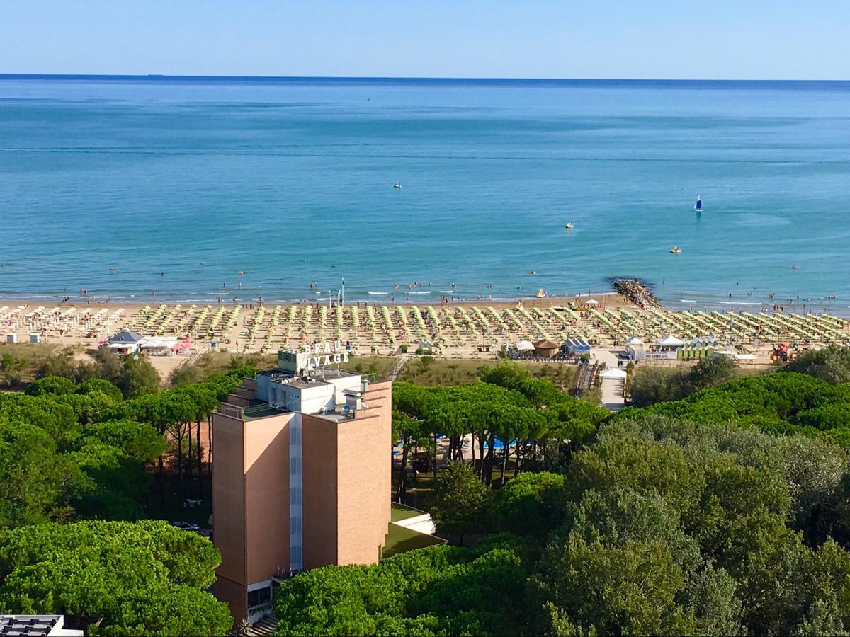 Hotel Beau Rivage Pineta Τζεσόλο Λίντο Εξωτερικό φωτογραφία